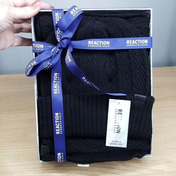 KENNETH COLE REACTION Mens Beanie Hat Scarf Set Herringbone Knit Logo Giftable - Picture 2 of 6